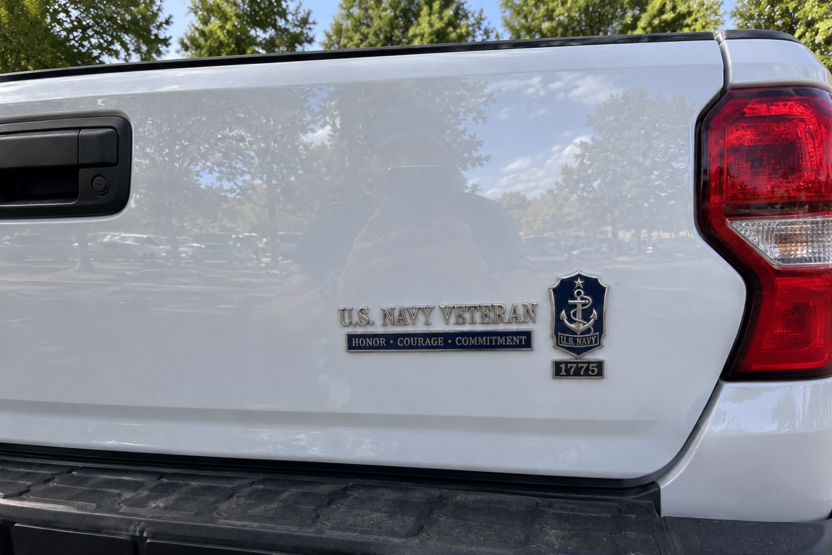 Salute Emblem
